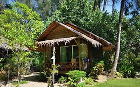 Hapla Beach Cottage